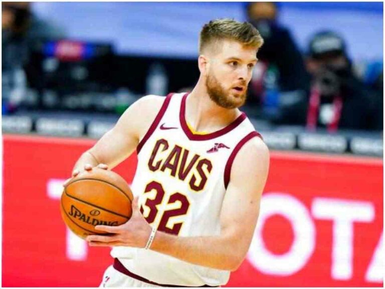 Dean Wade net worth